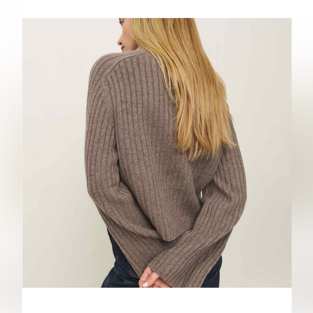 Reformation Brooke cashmere cropped sweater in ribbed cocoa - size s - Picture 3 of 8